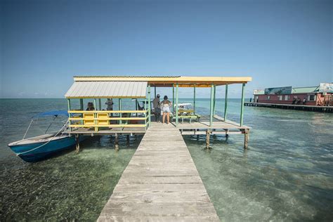 Hostels In Caye Caulker from €9 .